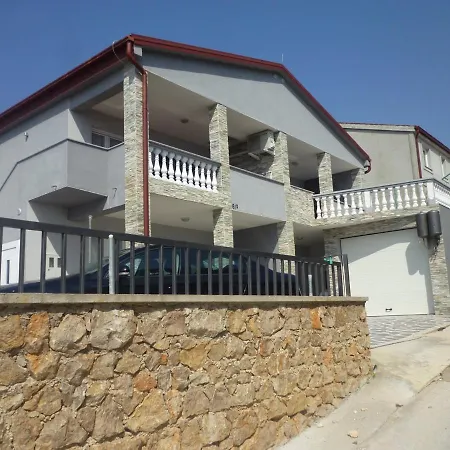 Lägenhet - Paklenica Riviera 34217 *